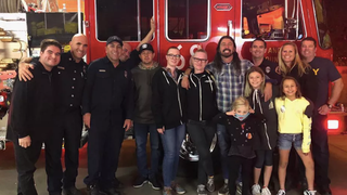 Dave Grohl launches new BBQ project by serving free brisket to California firefighters<em></em>